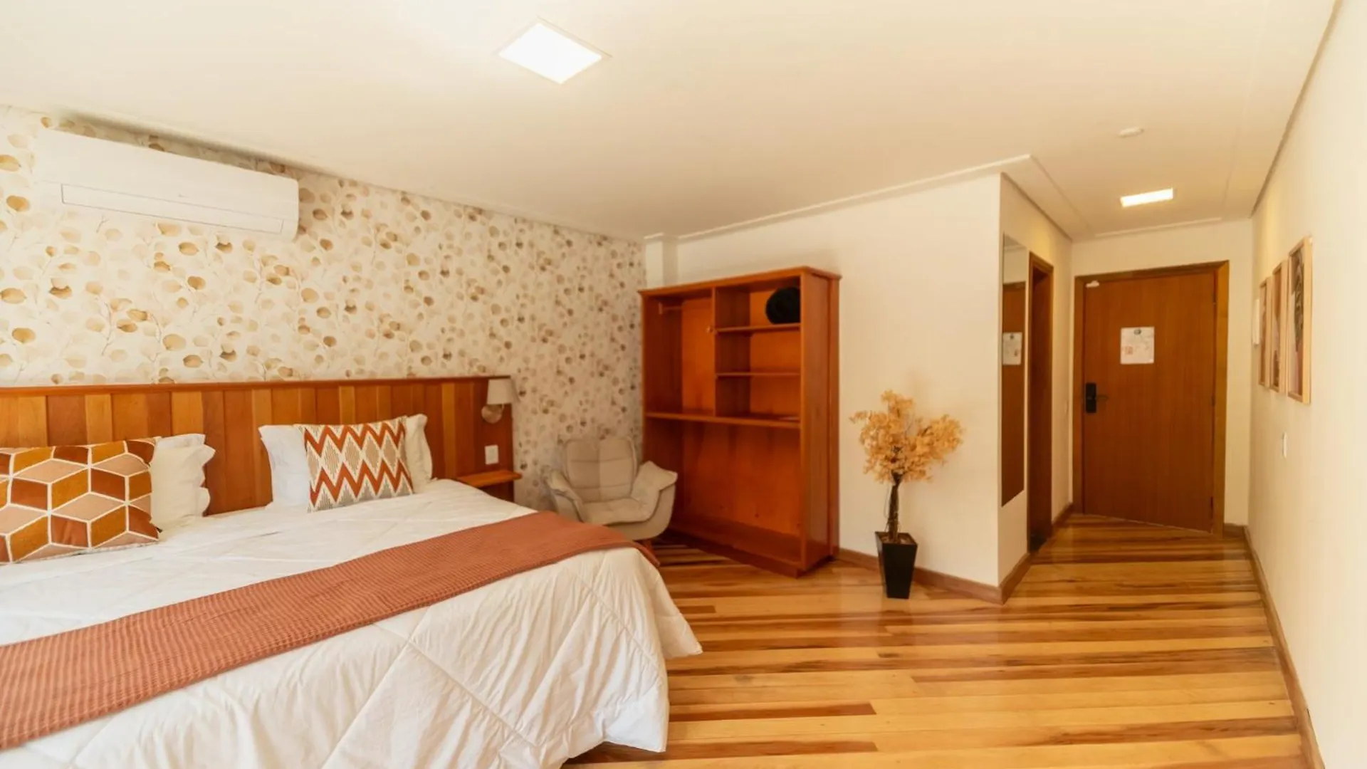 Pousada Santa Felicidade Campos do Jordao Hotel