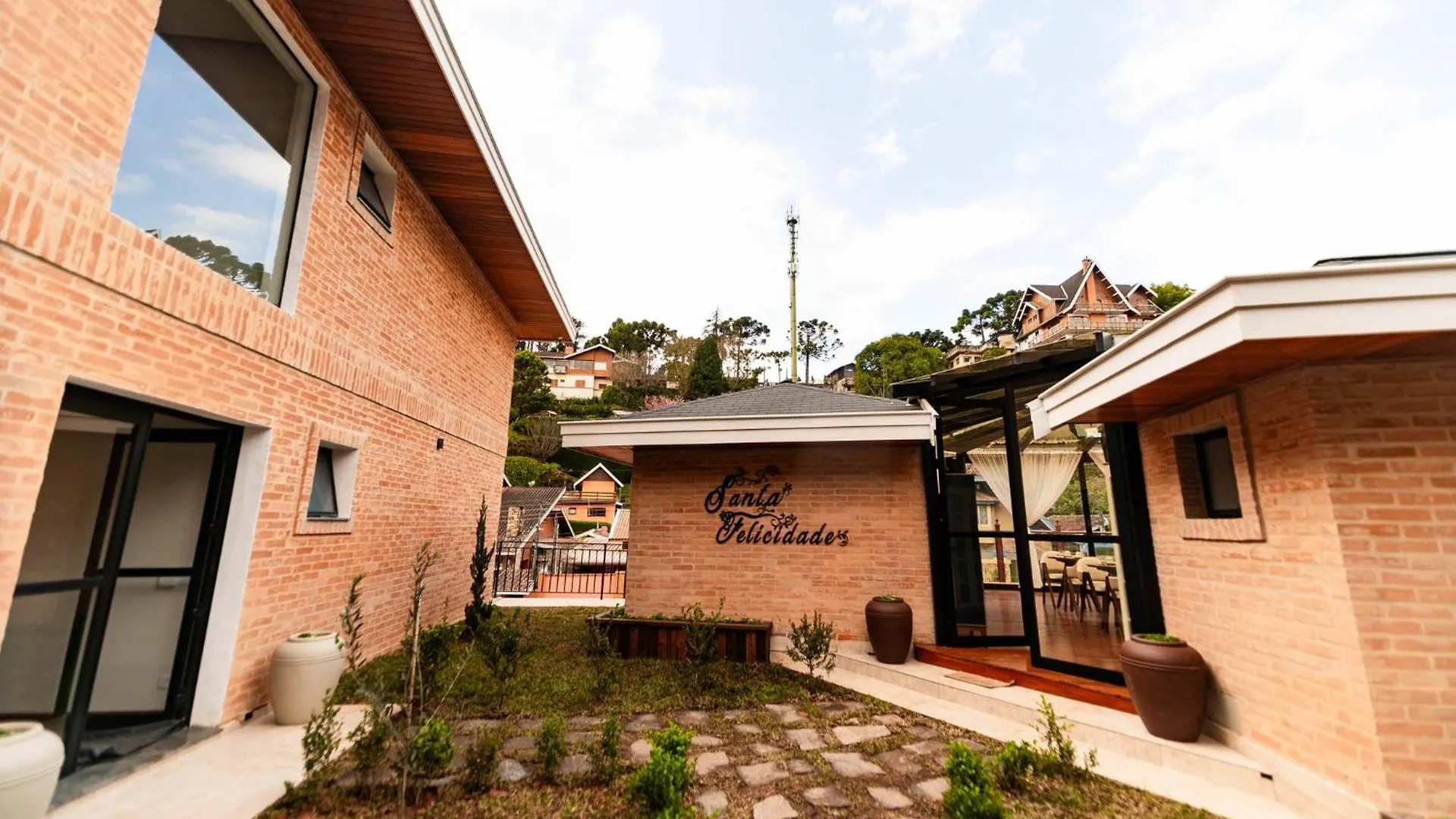 Pousada Santa Felicidade Campos do Jordao 0*,  Brazil