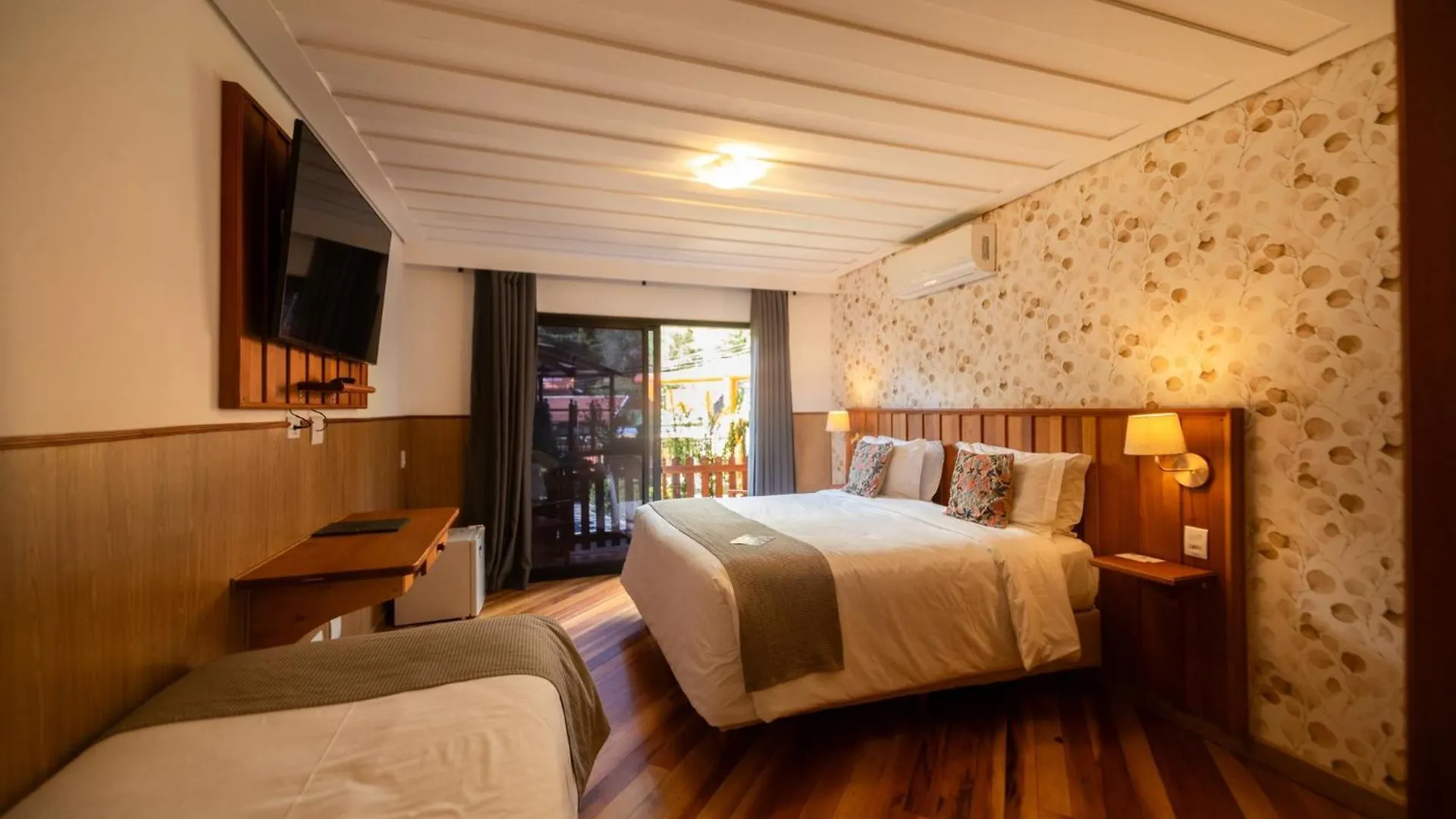 Hotel Pousada Santa Felicidade Campos do Jordao