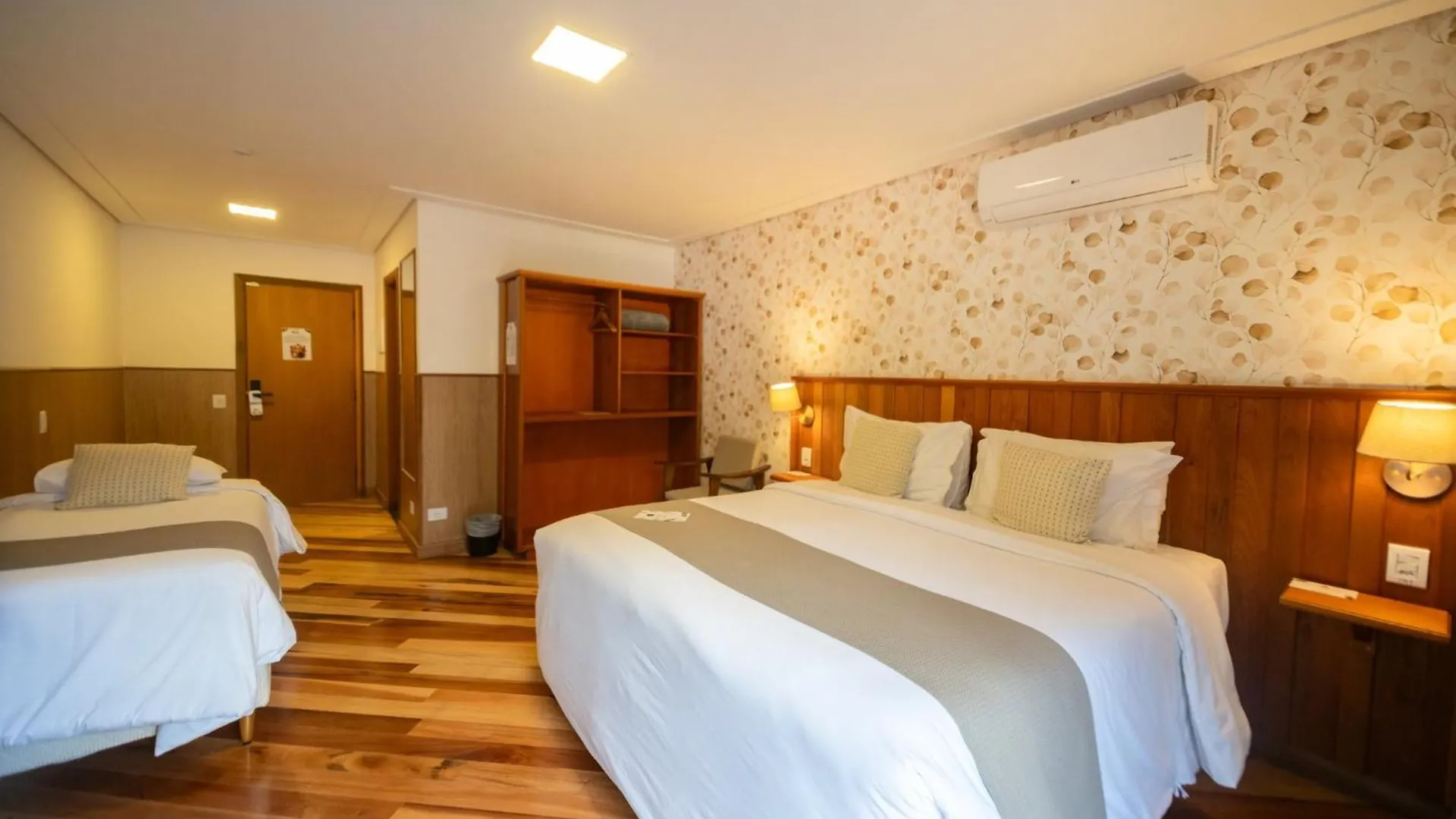 Pousada Santa Felicidade Campos do Jordao Hotel