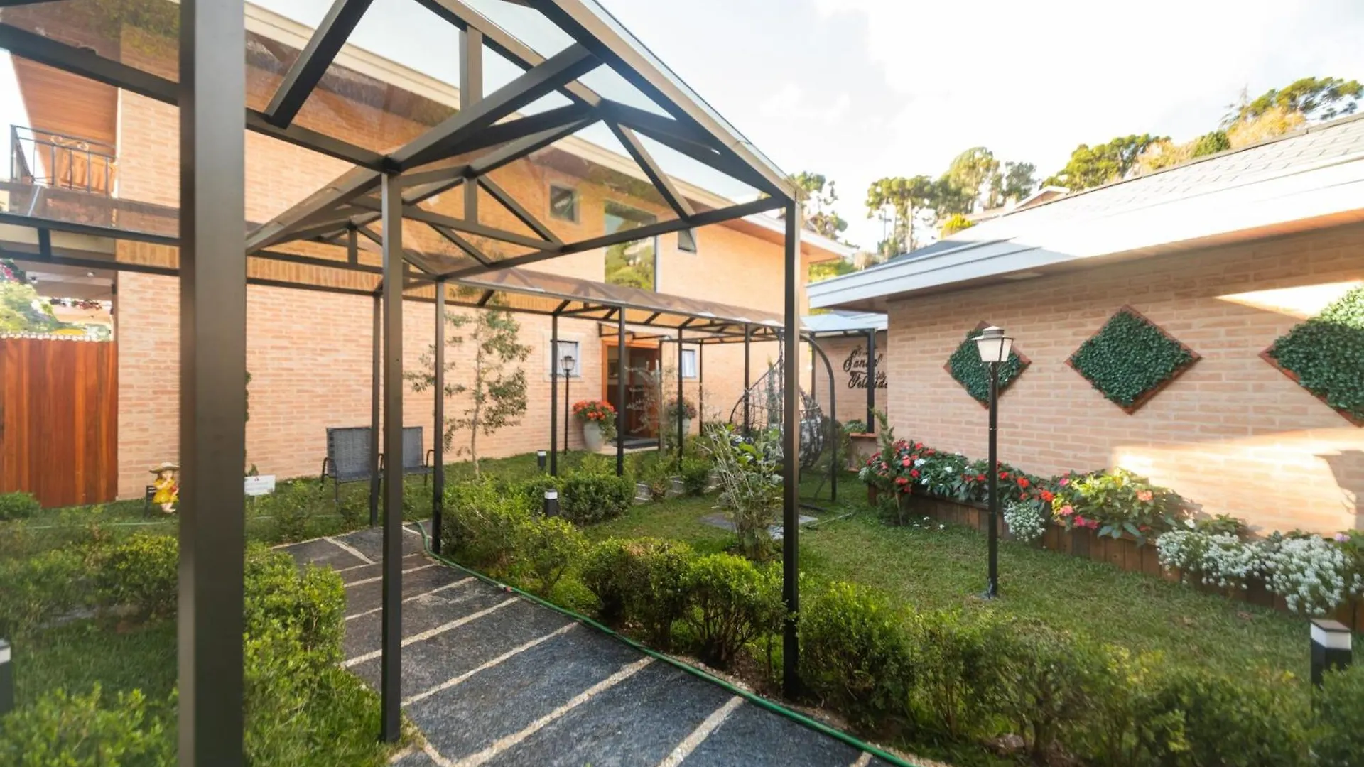 Hotel Pousada Santa Felicidade Campos do Jordao