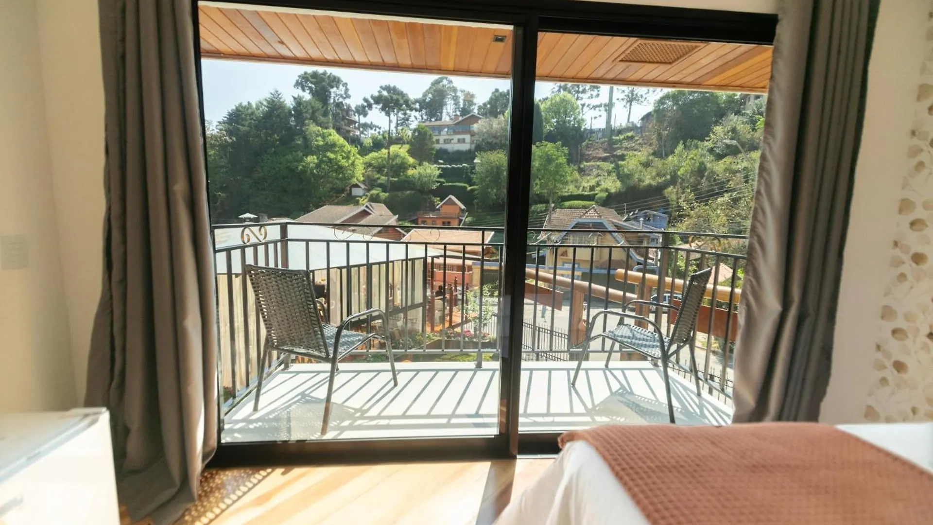 Hotel Pousada Santa Felicidade Campos do Jordao