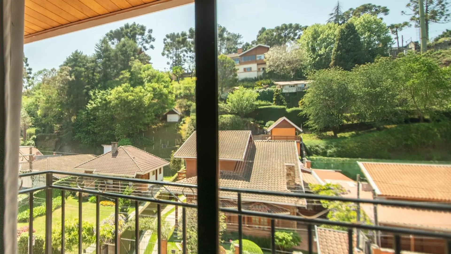 Hotel Pousada Santa Felicidade Campos do Jordao