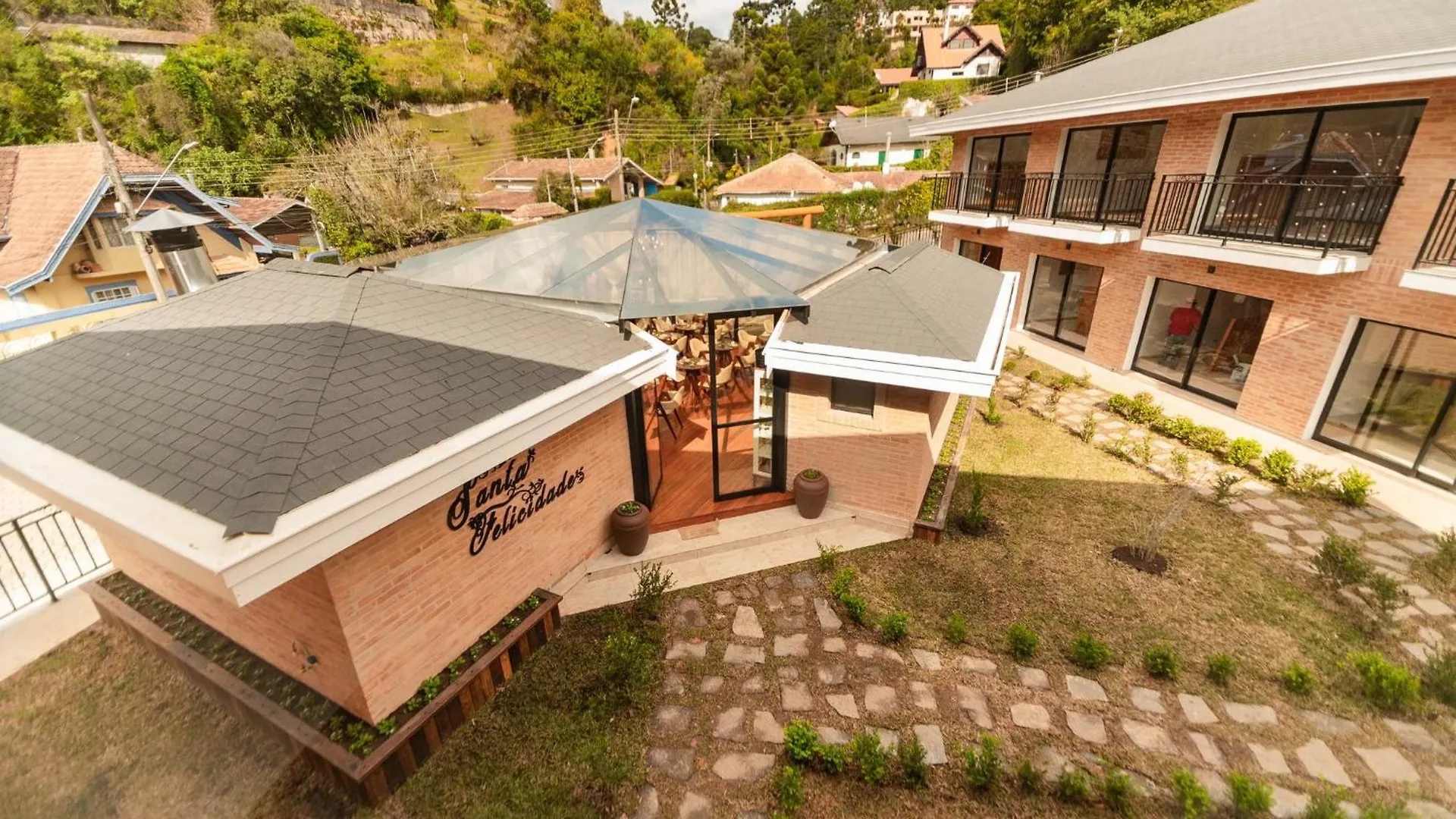 Hotel Pousada Santa Felicidade Campos do Jordao